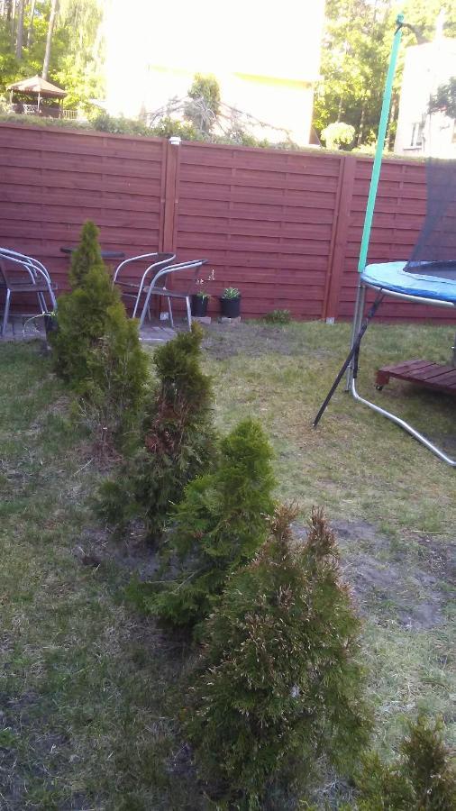 Mieszkanie Z Ogrodkiem I Grillem 斯维诺乌伊希切 外观 照片
